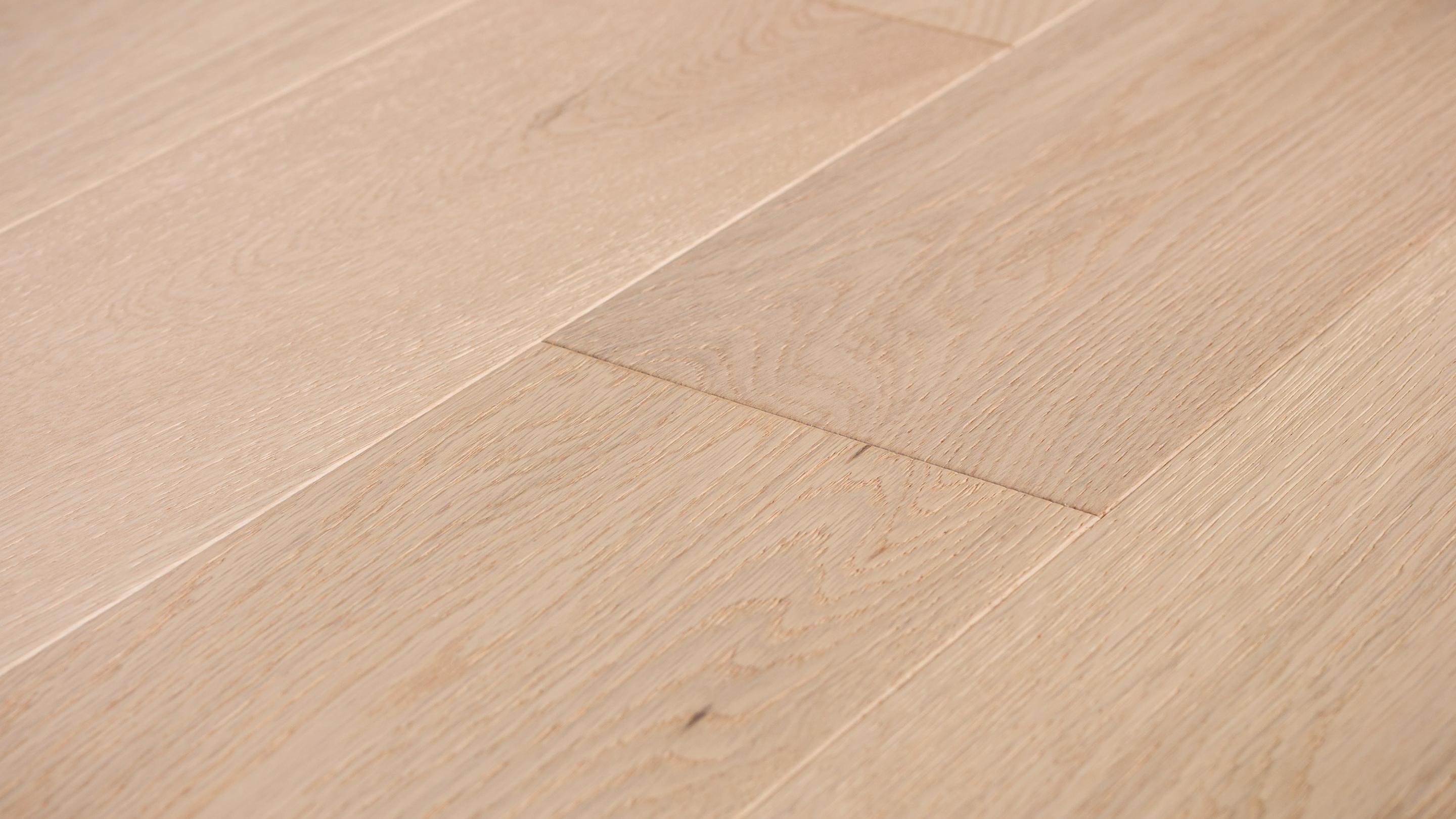 Brushed Oak Cirrus Kentwood Flooring